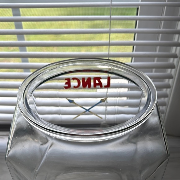 VTG Rare Original Lance 1950’s Clear Glass Counter Display Jar w/Red Metal Lid - Picture 9 of 16